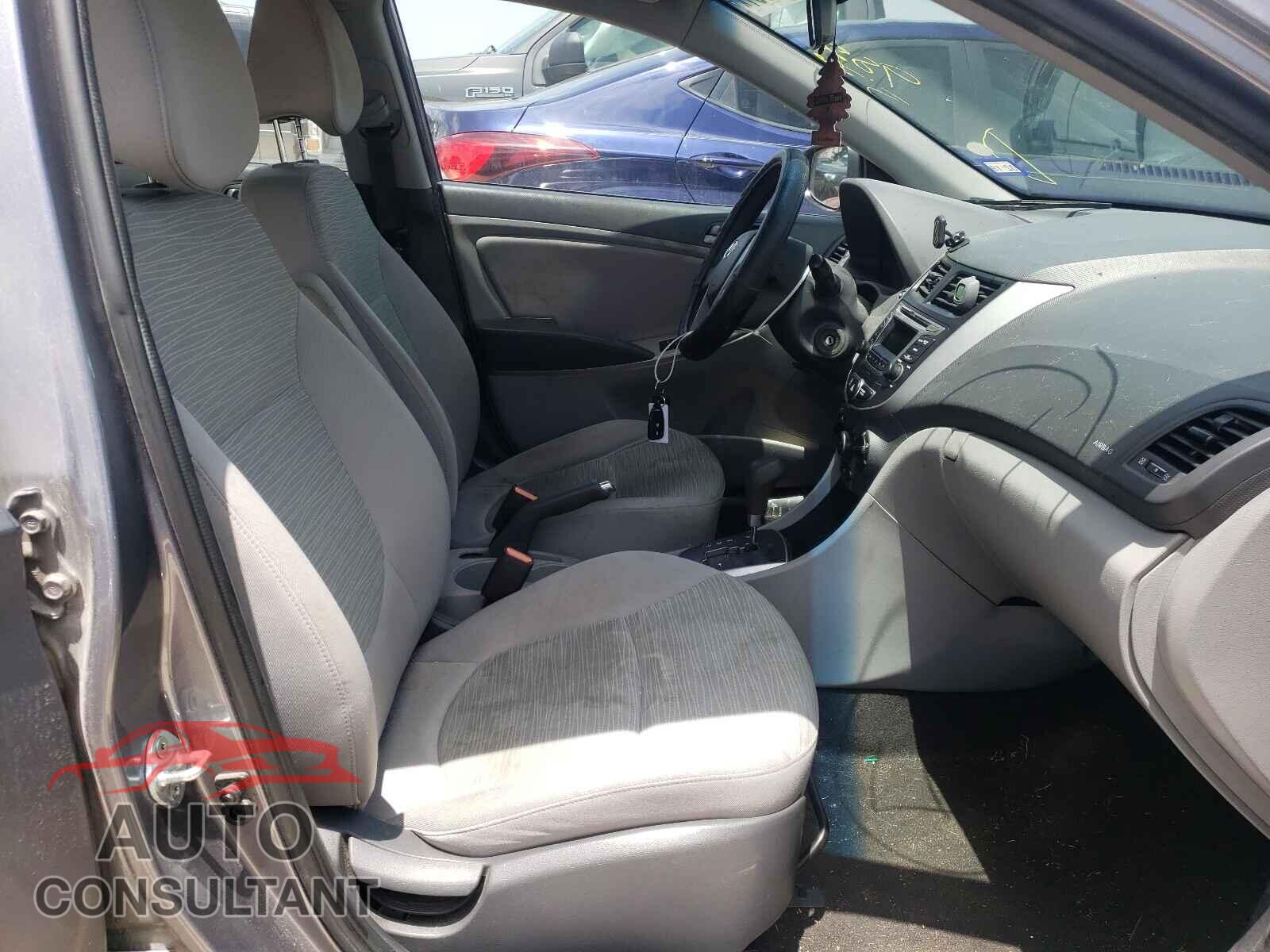HYUNDAI ACCENT 2016 - KMHCT4AE0GU982536