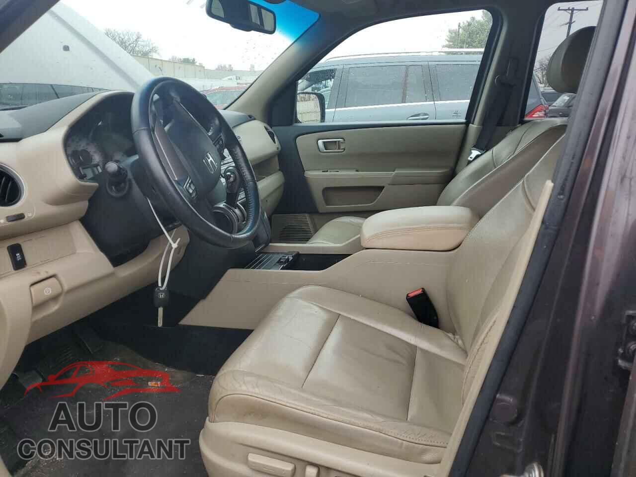 HONDA PILOT 2014 - 5FNYF4H54EB020561