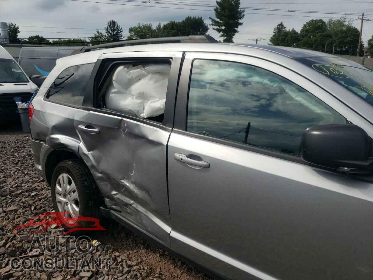 DODGE JOURNEY 2018 - 3C4PDCAB2JT444389