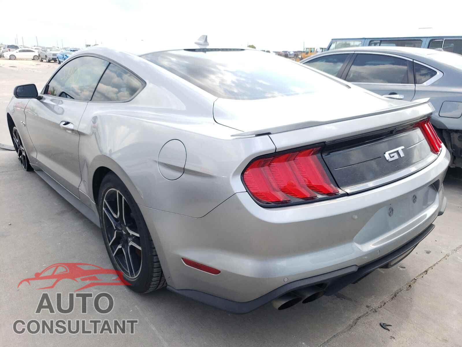 FORD MUSTANG 2020 - 1FA6P8CF1L5136039