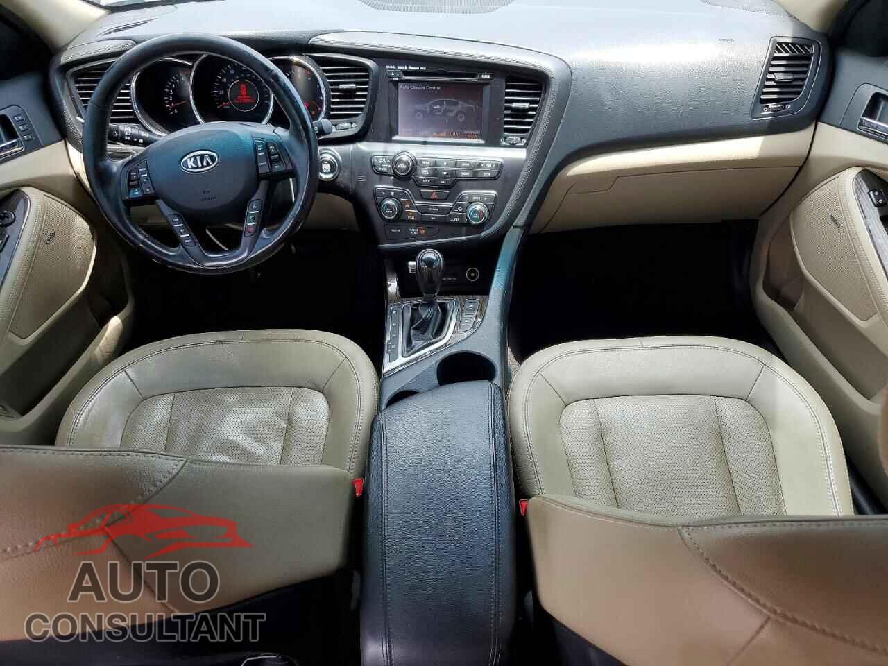 KIA OPTIMA 2011 - KNAGN4A74B5139165