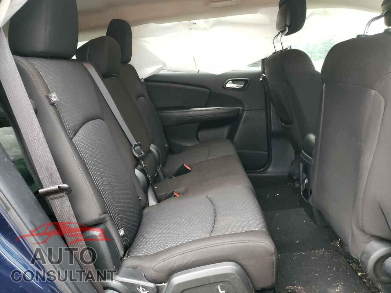 DODGE JOURNEY 2019 - 3C4PDCBB0KT700948