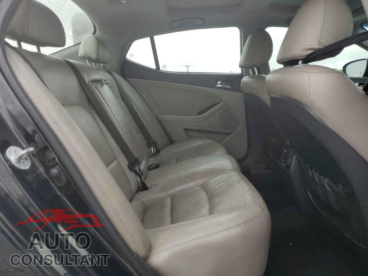 KIA OPTIMA 2013 - 5XXGN4A77DG165633