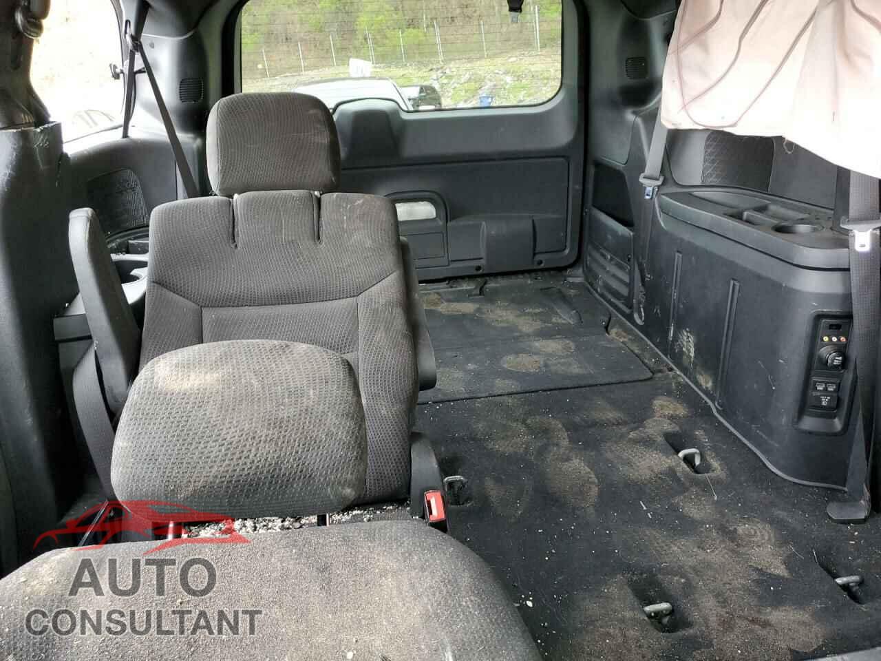 DODGE CARAVAN 2017 - 2C4RDGBG1HR600963