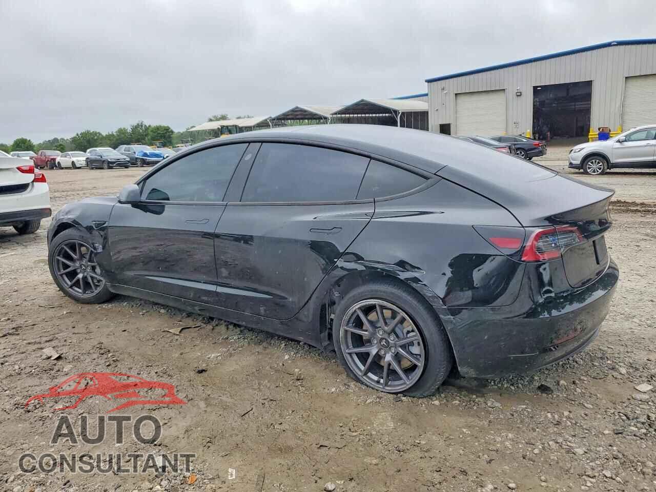 TESLA MODEL 3 2021 - 5YJ3E1EA1MF045915