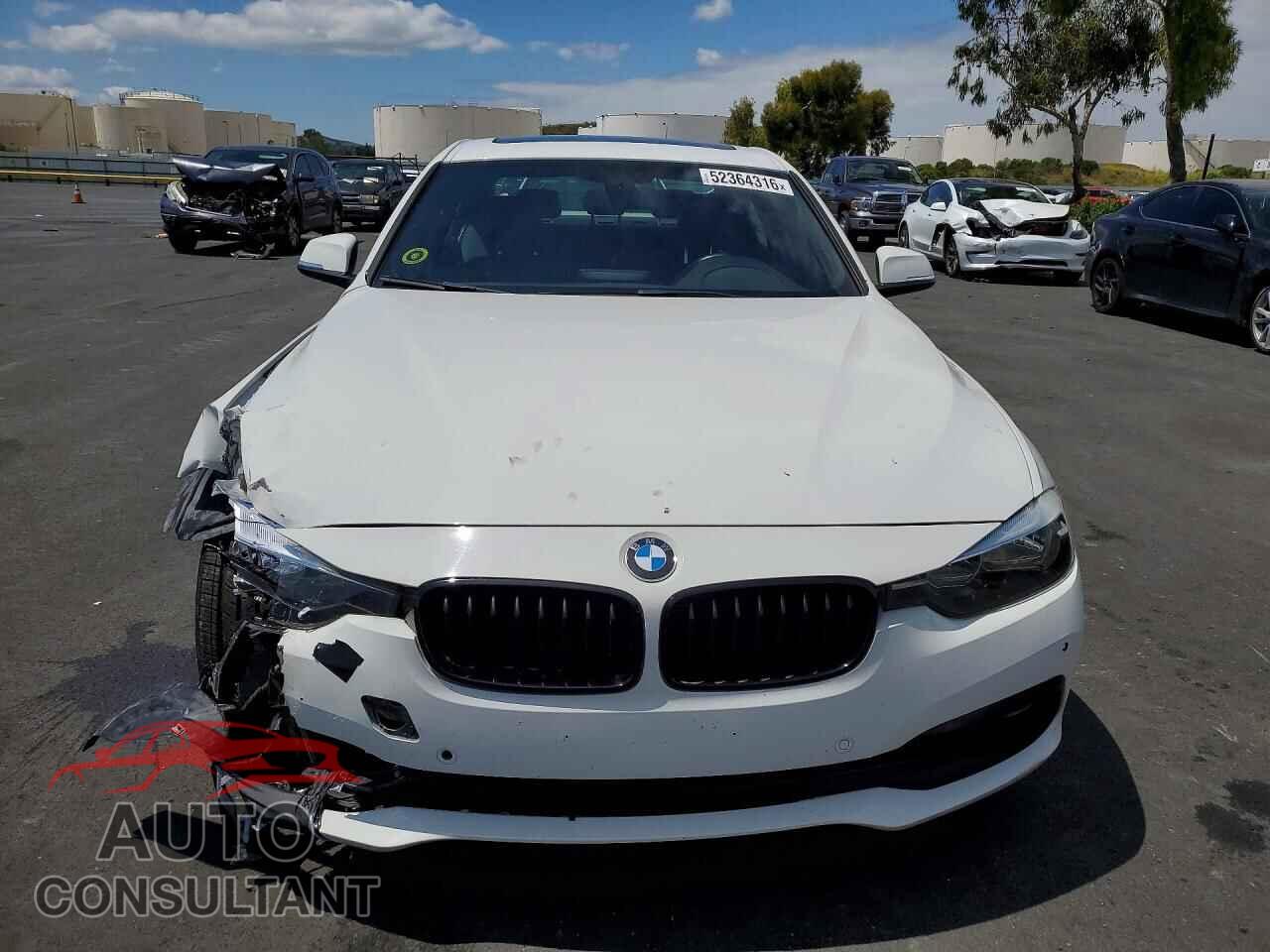 BMW 3 SERIES 2016 - WBA8E1G56GNU12297