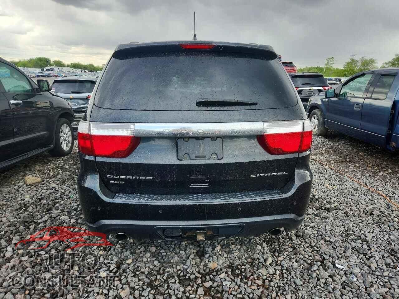 DODGE DURANGO 2013 - 1C4SDJET1DC584886