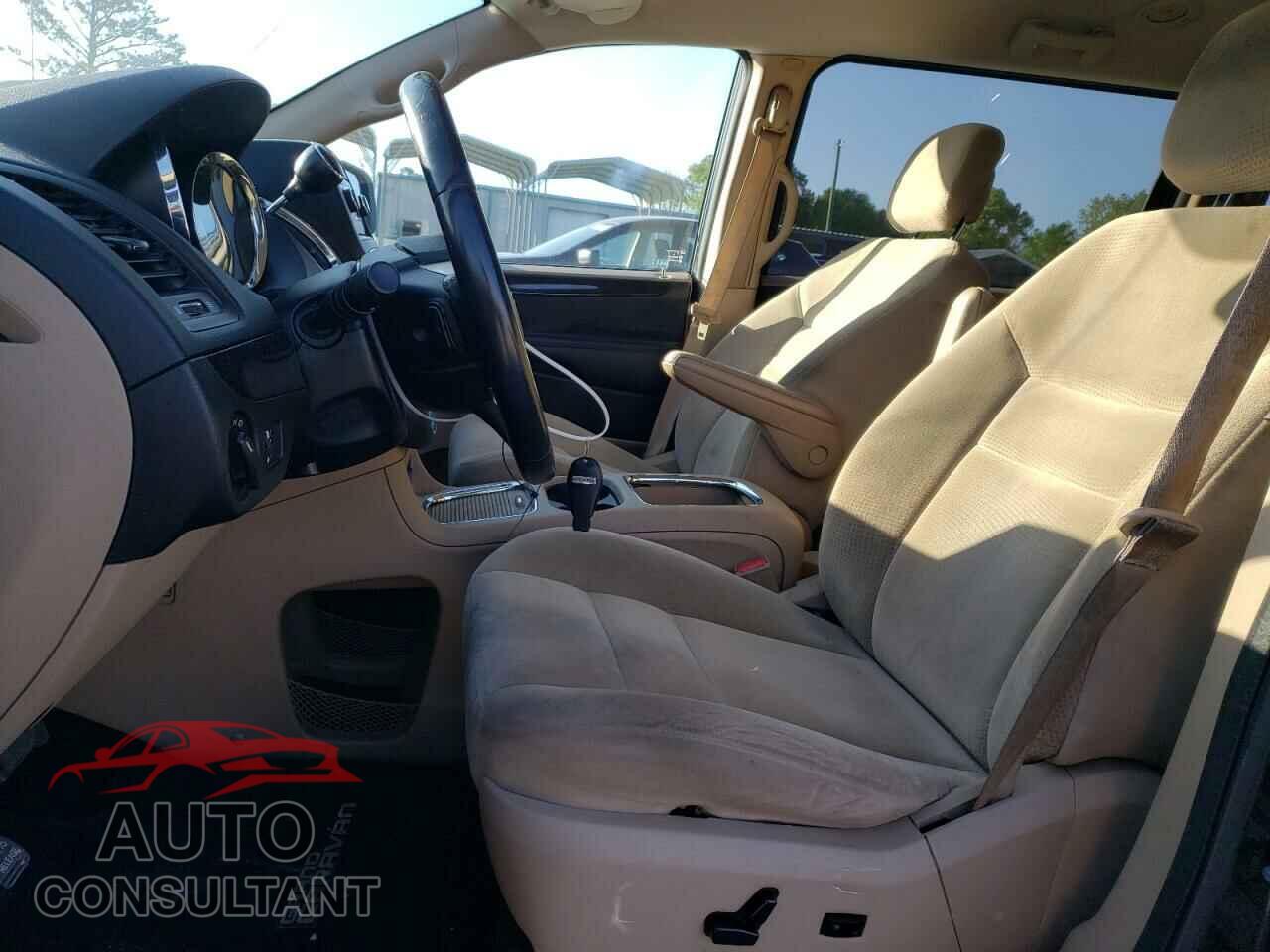 DODGE CARAVAN 2015 - 2C4RDGCG8FR648911