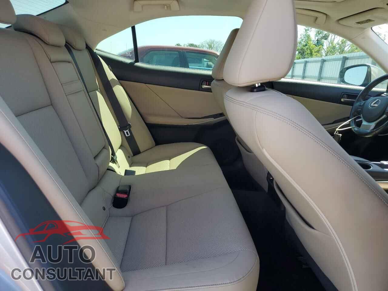 LEXUS IS 2017 - JTHBA1D23H5040920