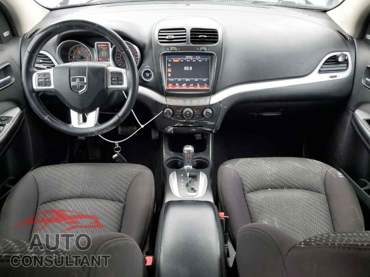 DODGE JOURNEY 2013 - 3C4PDCCG9DT624725