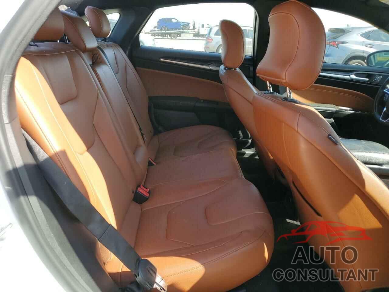 FORD FUSION 2019 - 3FA6P0SU5KR238621