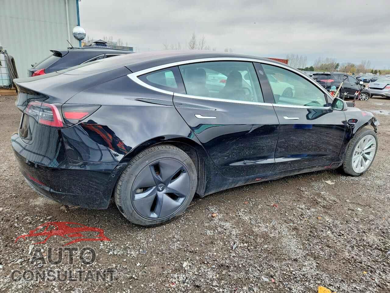 TESLA MODEL 3 2019 - 5YJ3E1EB2KF214135