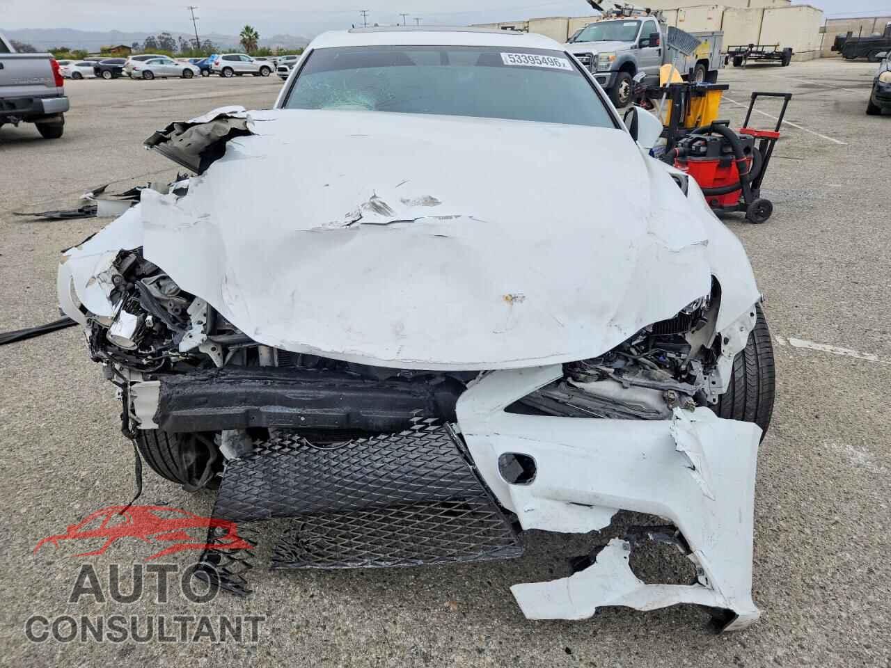 LEXUS IS 2015 - JTHBE1D24F5022704