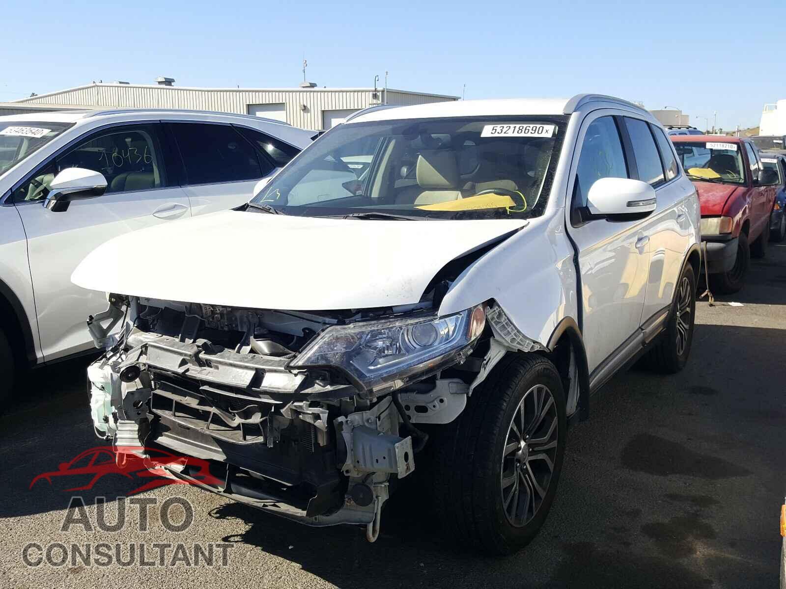 MITSUBISHI OUTLANDER 2017 - JA4AD3A33HZ042618