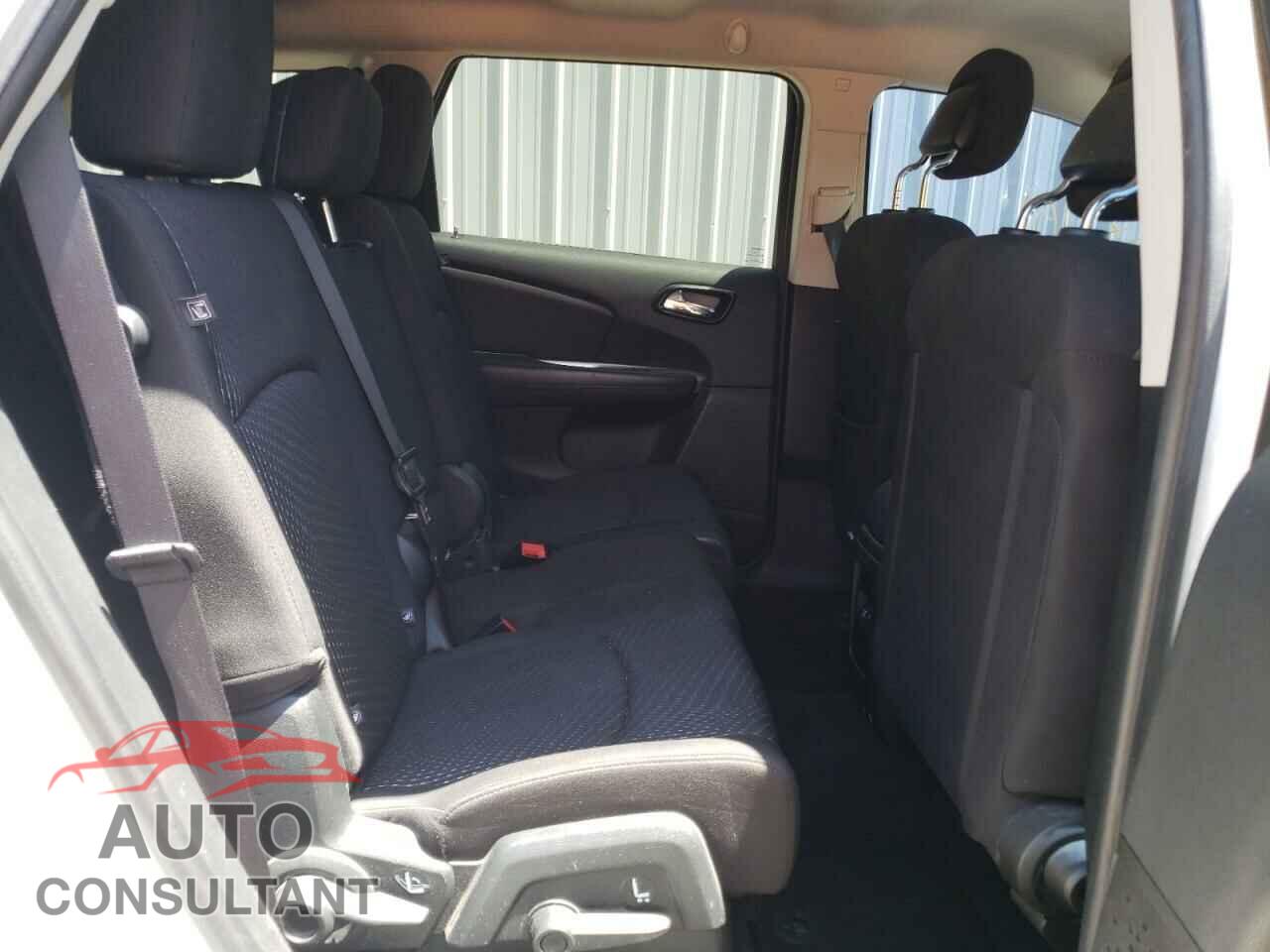 DODGE JOURNEY 2017 - 3C4PDCAB2HT505024