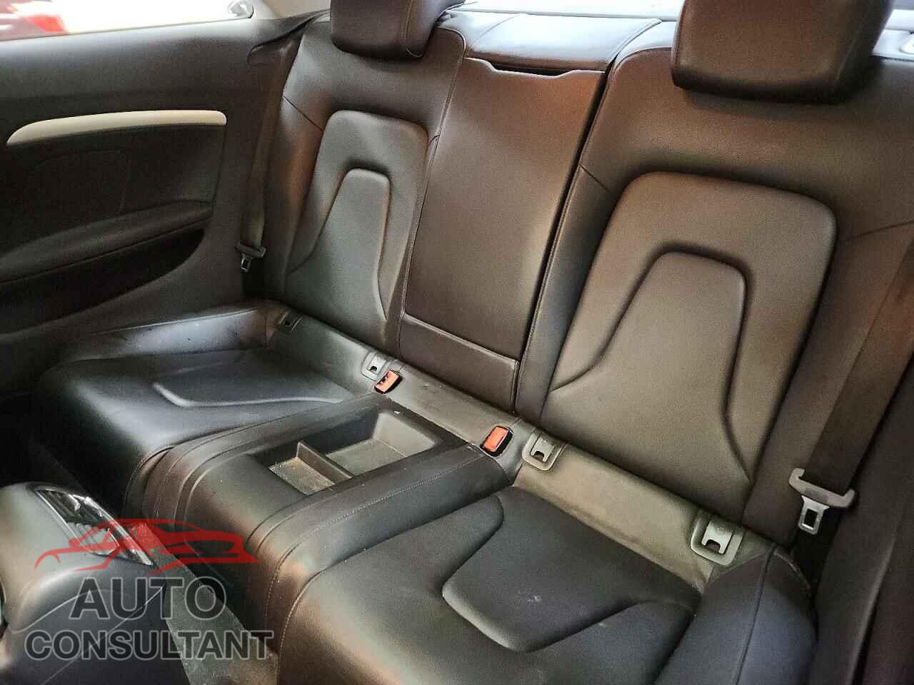 AUDI A5 2010 - WAULFAFR2AA010612