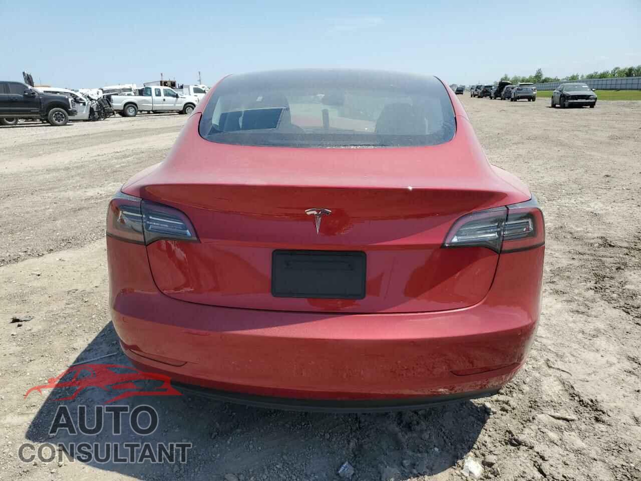 TESLA MODEL 3 2021 - 5YJ3E1EA2MF908172