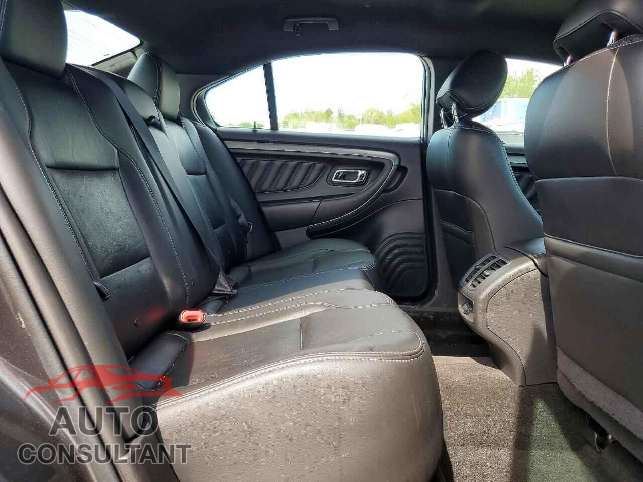 FORD TAURUS 2015 - 1FAHP2E87FG154610