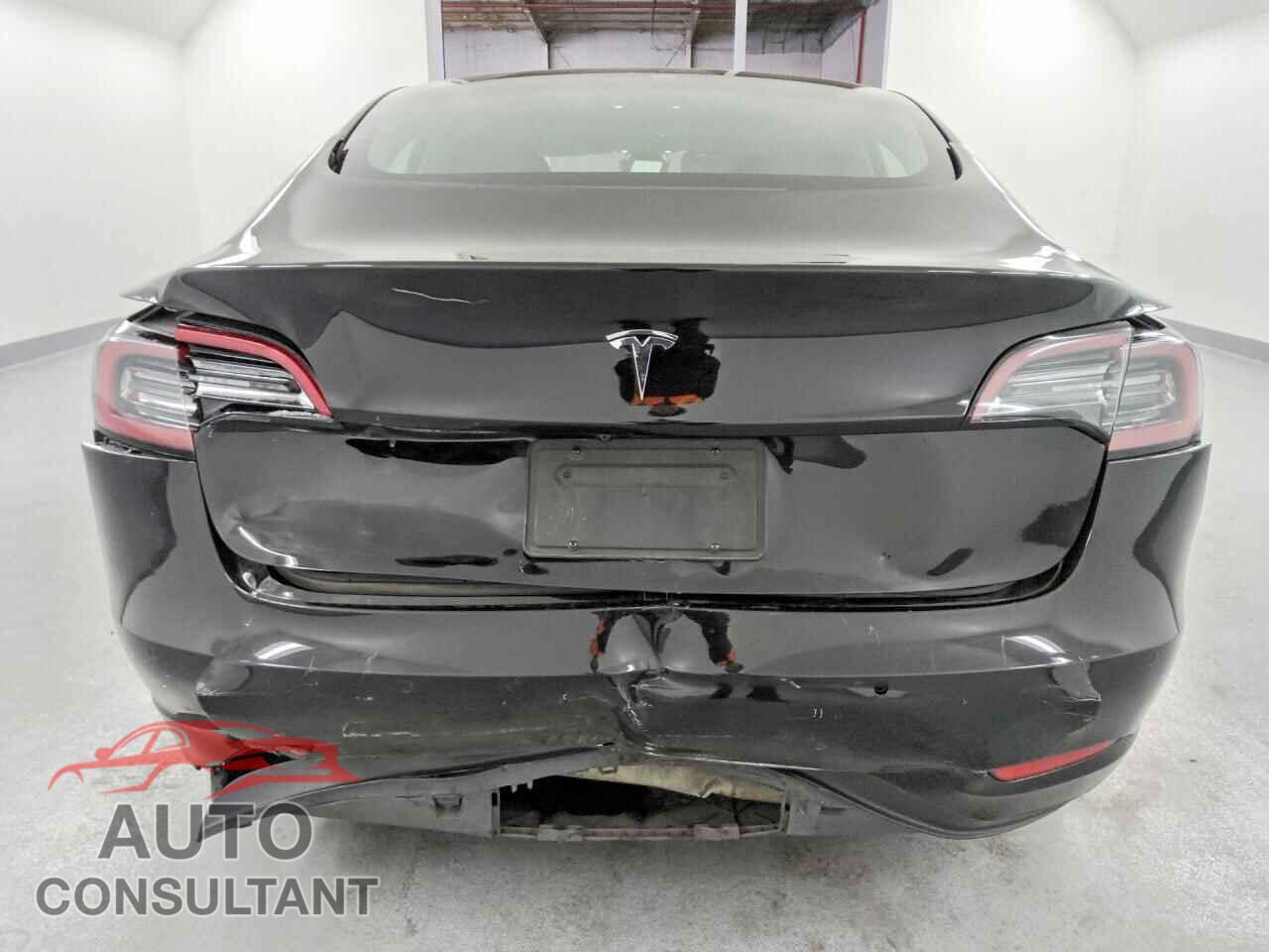 TESLA MODEL 3 2022 - 5YJ3E1EA7NF290056