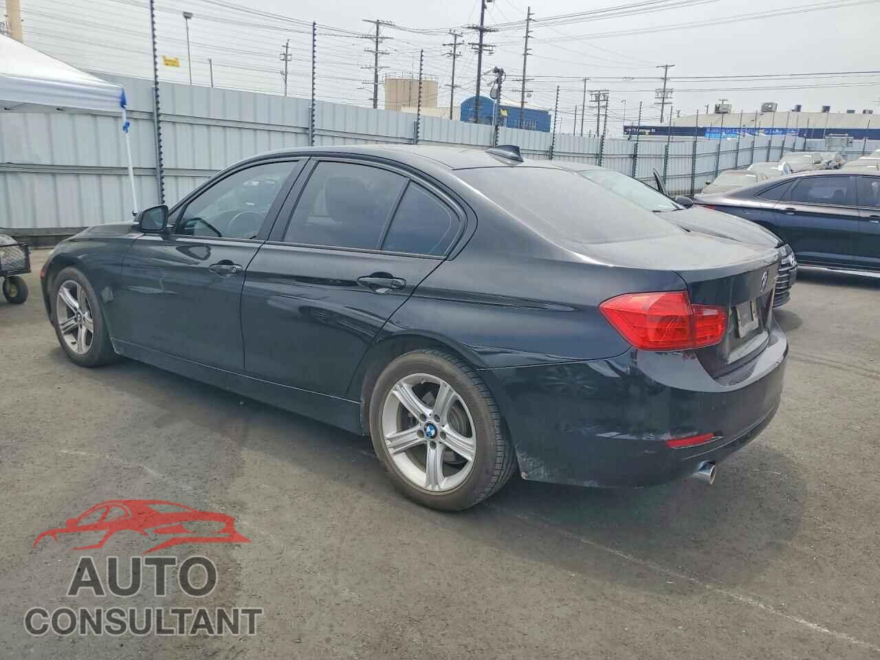 BMW 3 SERIES 2014 - WBA3D3C59EK154533