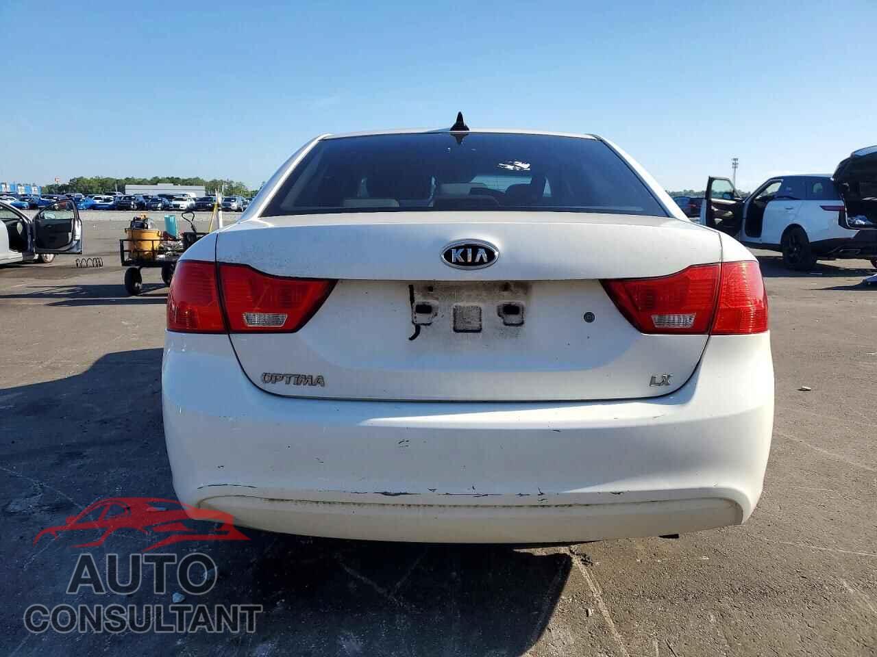 KIA OPTIMA 2009 - KNAGE228995298009