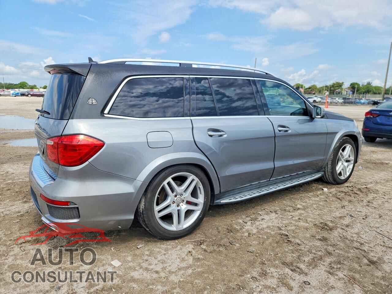 MERCEDES-BENZ GL-CLASS 2014 - 4JGDF7DEXEA311379
