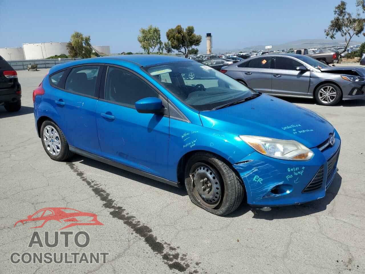 FORD FOCUS 2012 - 1FAHP3K20CL120338