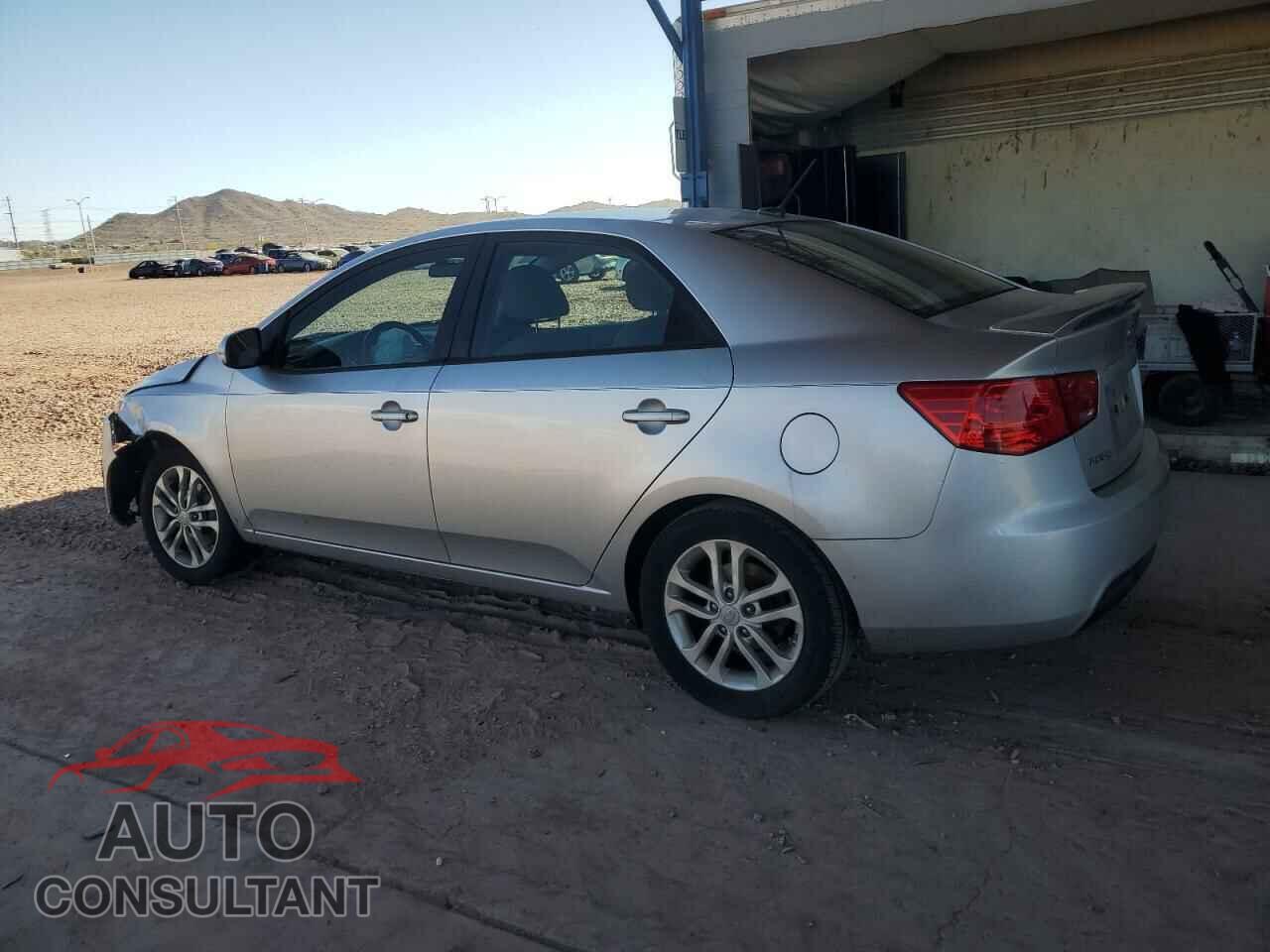 KIA FORTE 2011 - KNAFU4A28B5384375