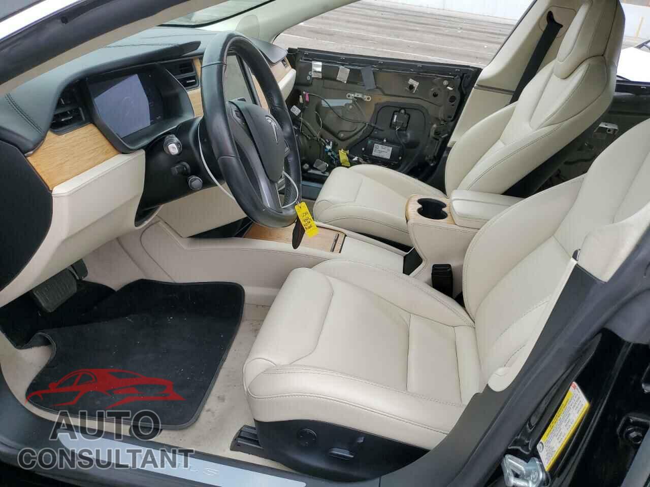 TESLA MODEL S 2019 - 5YJSA1E20KF302205