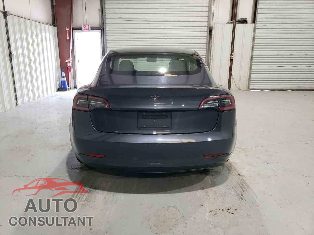 TESLA MODEL 3 2022 - 5YJ3E1EA6NF291070