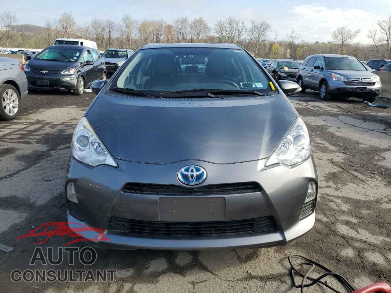 TOYOTA PRIUS 2014 - JTDKDTB31E1563243