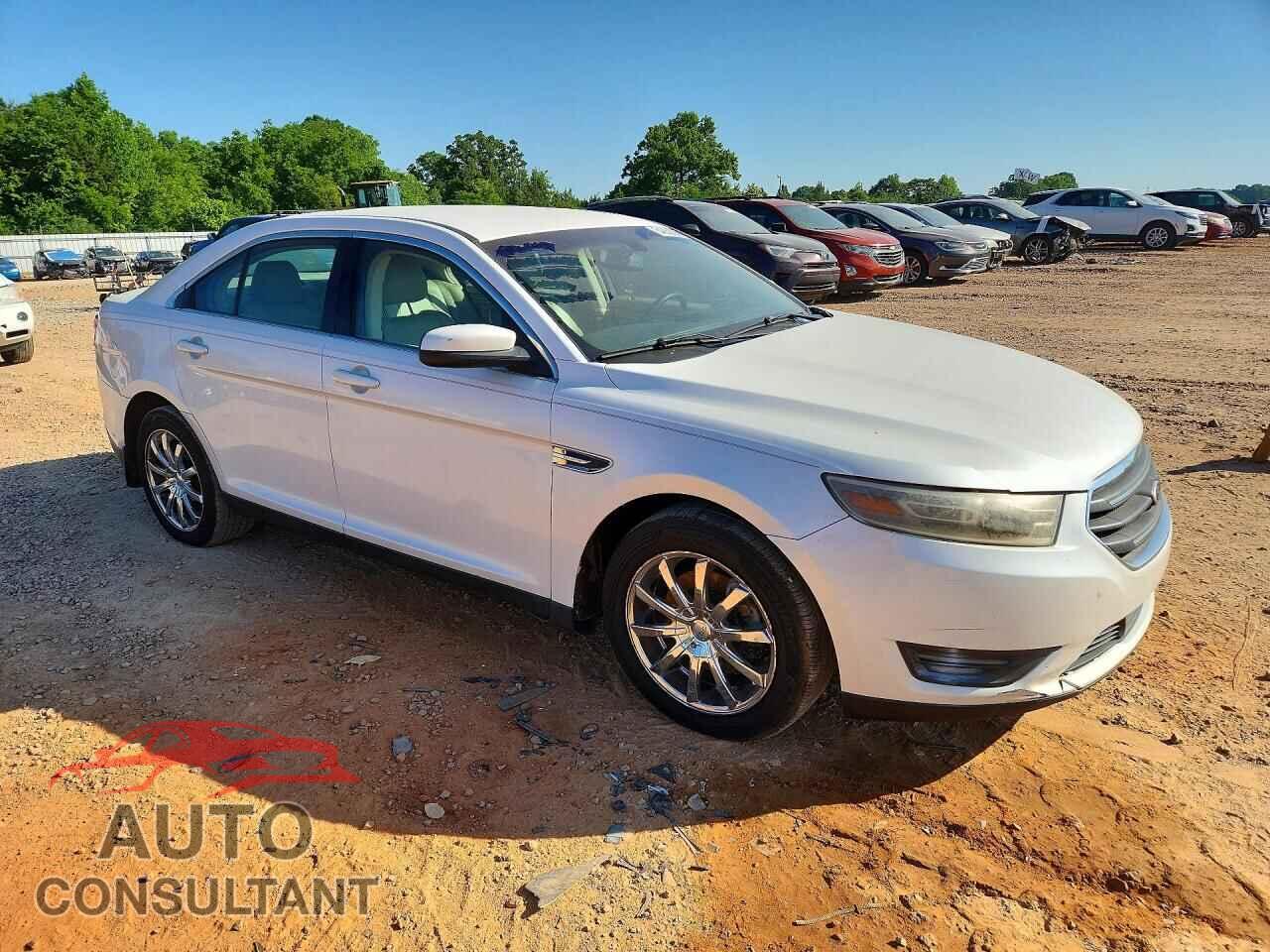 FORD TAURUS 2013 - 1FAHP2E85DG149516