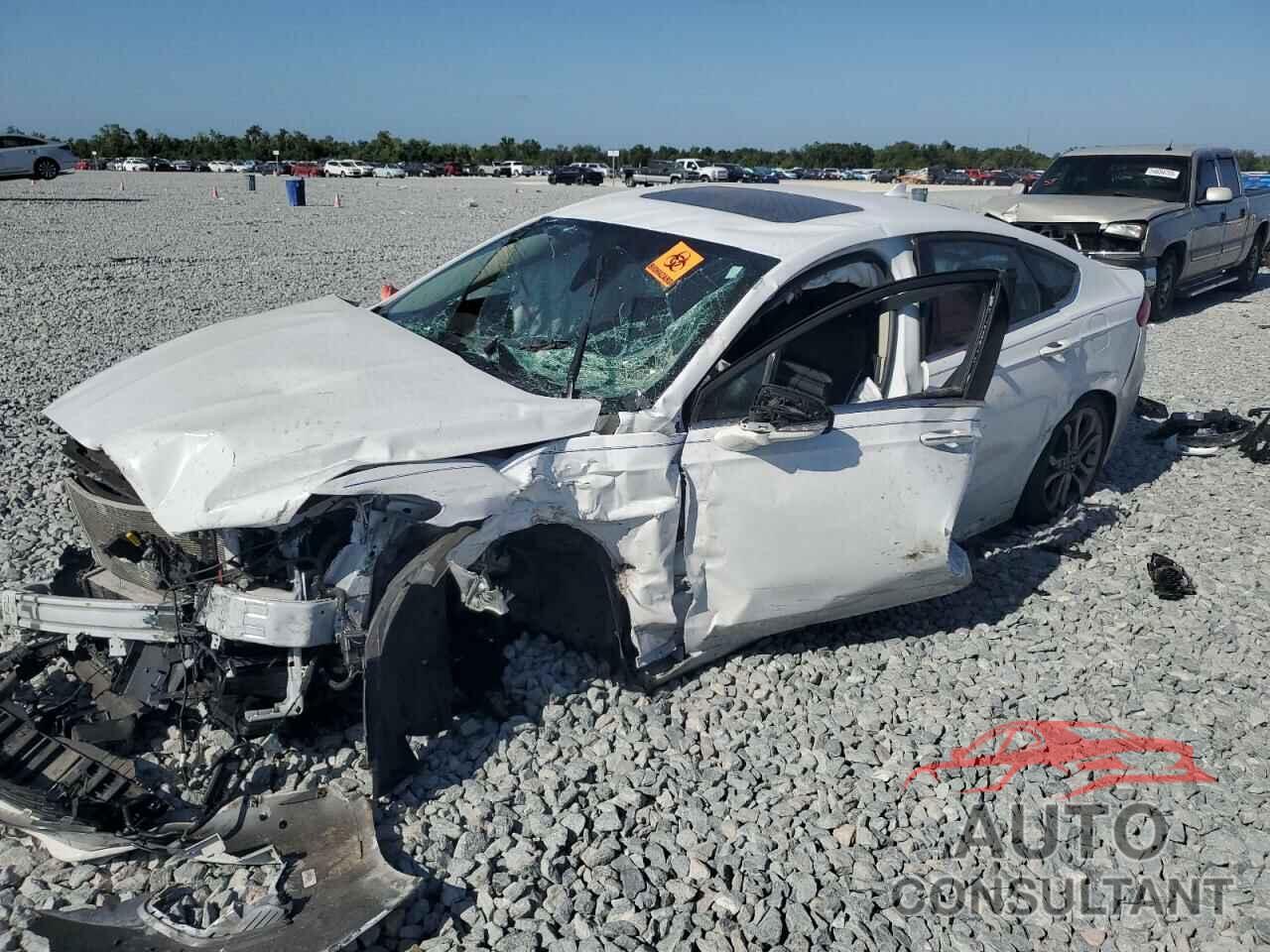 FORD FUSION 2020 - 3FA6P0CD7LR256246