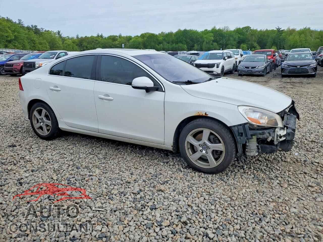 VOLVO S60 2013 - YV1612FHXD2194346