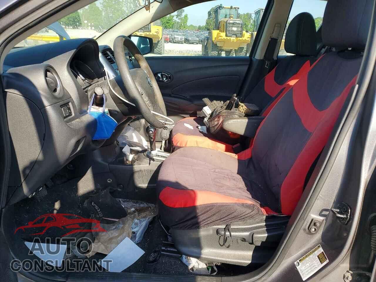 NISSAN VERSA 2019 - 3N1CN7AP1KL846519