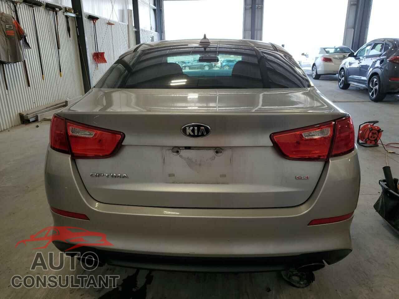 KIA OPTIMA 2015 - 5XXGM4A70FG394130