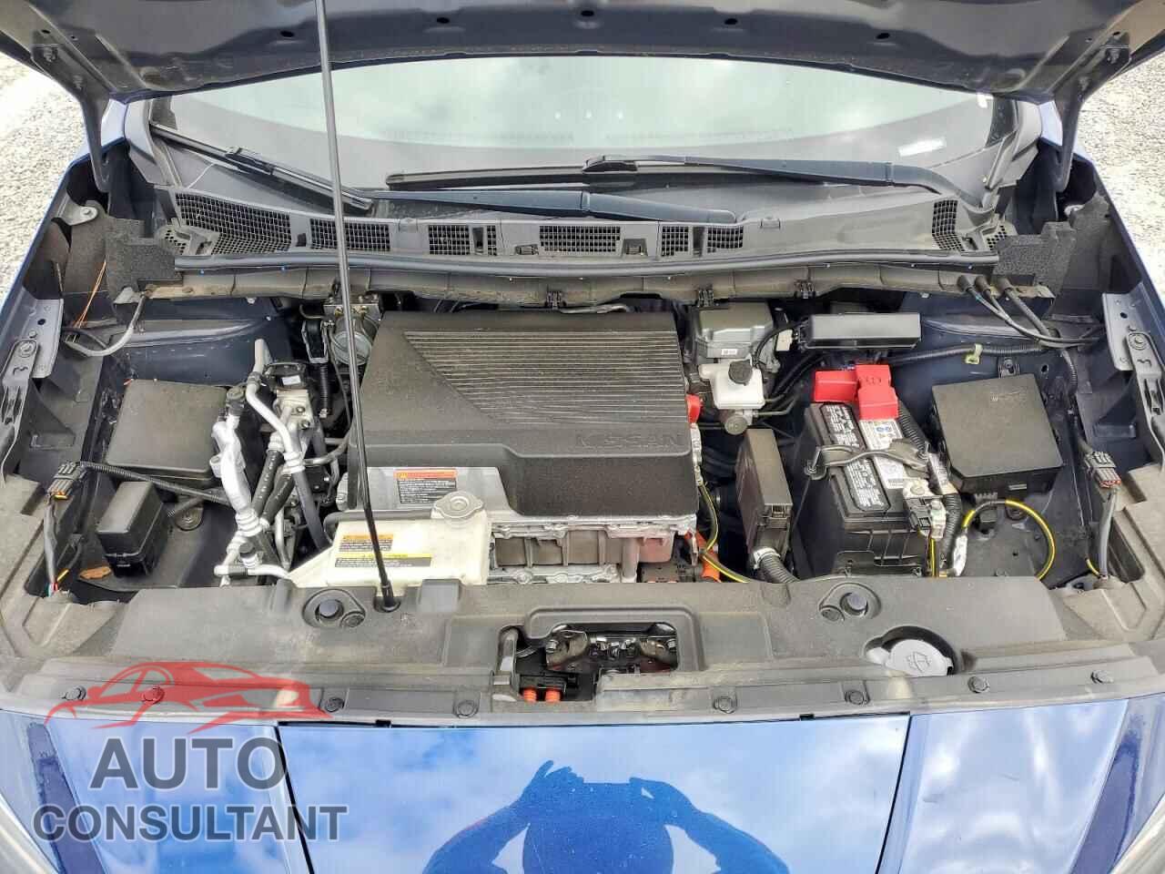 NISSAN LEAF 2022 - 1N4AZ1CV5NC550037