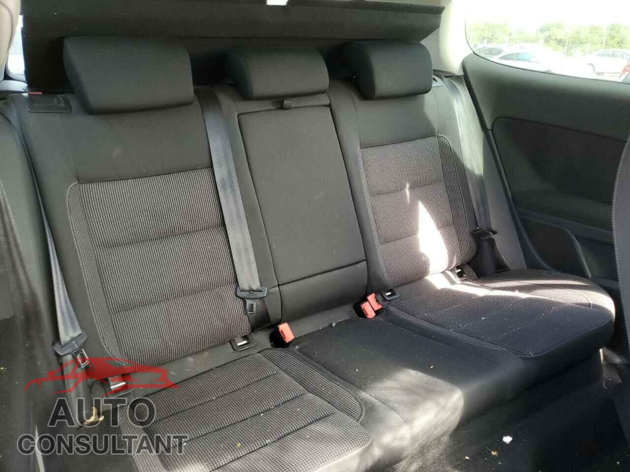 VOLKSWAGEN GOLF 2010 - WVWAA7AJ0AW086362