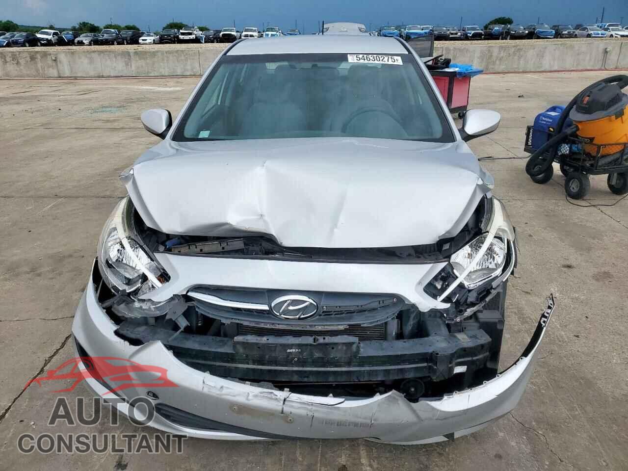 HYUNDAI ACCENT 2016 - KMHCT4AEXGU996542