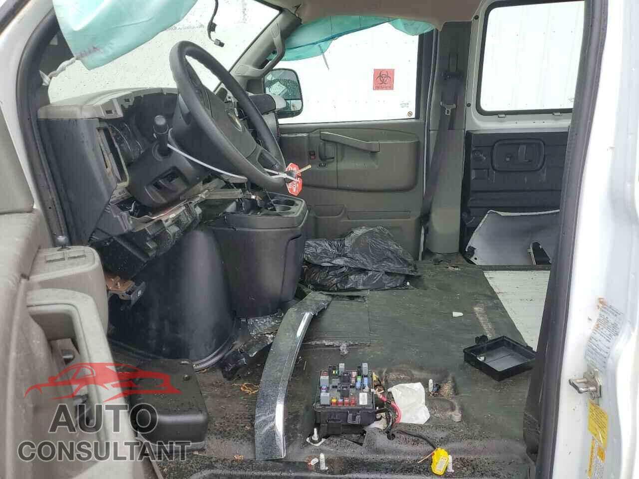 CHEVROLET EXPRESS 2022 - 1GCWGAF73N1266730