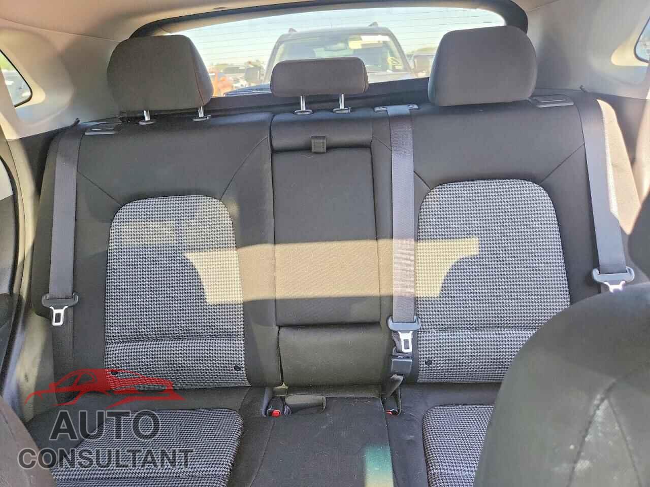 HYUNDAI KONA 2021 - KM8K6CAA9MU614698