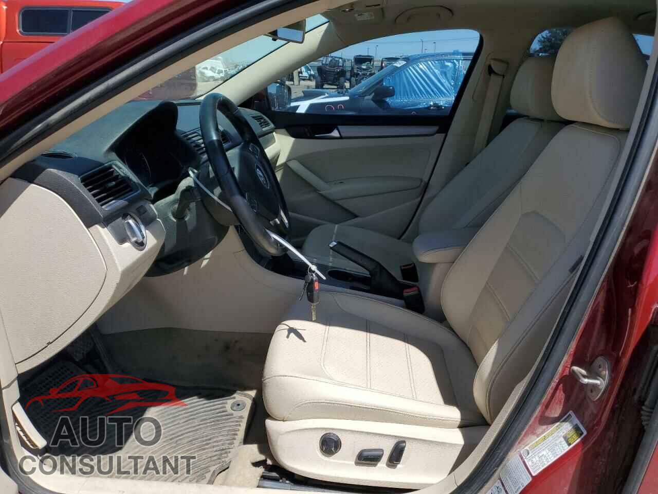 VOLKSWAGEN PASSAT 2015 - 1VWBV7A3XFC029957