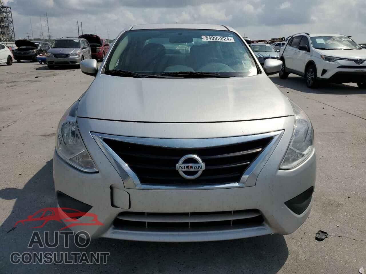 NISSAN VERSA 2017 - 3N1CN7AP2HL873320