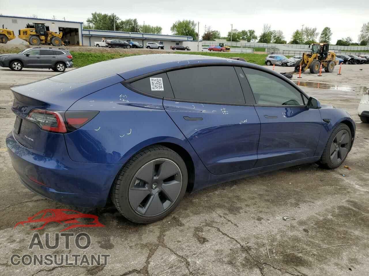 TESLA MODEL 3 2021 - 5YJ3E1EB0MF965396