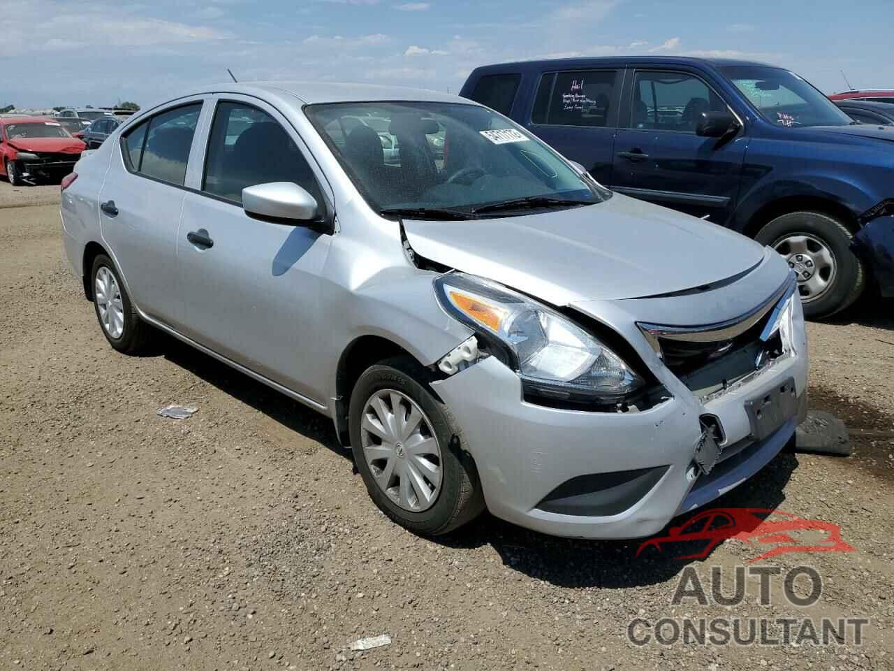 NISSAN VERSA 2017 - 3N1CN7AP9HL800882