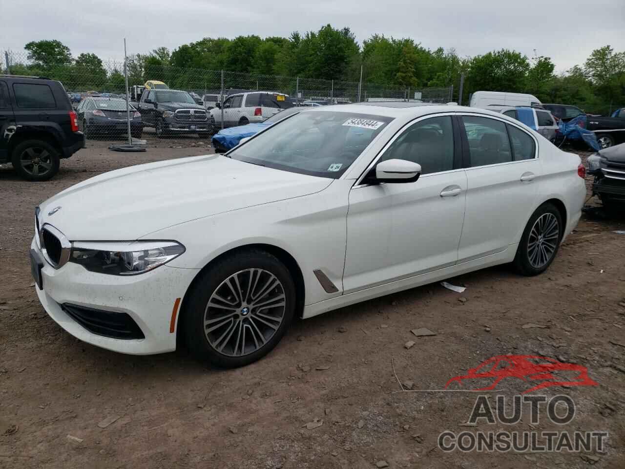 BMW 5 SERIES 2019 - WBAJA7C52KG910855