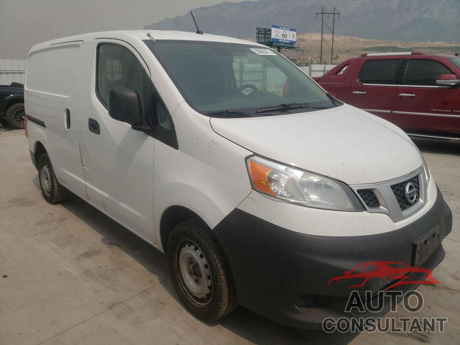 NISSAN NV 2017 - 3N6CM0KN7HK708953