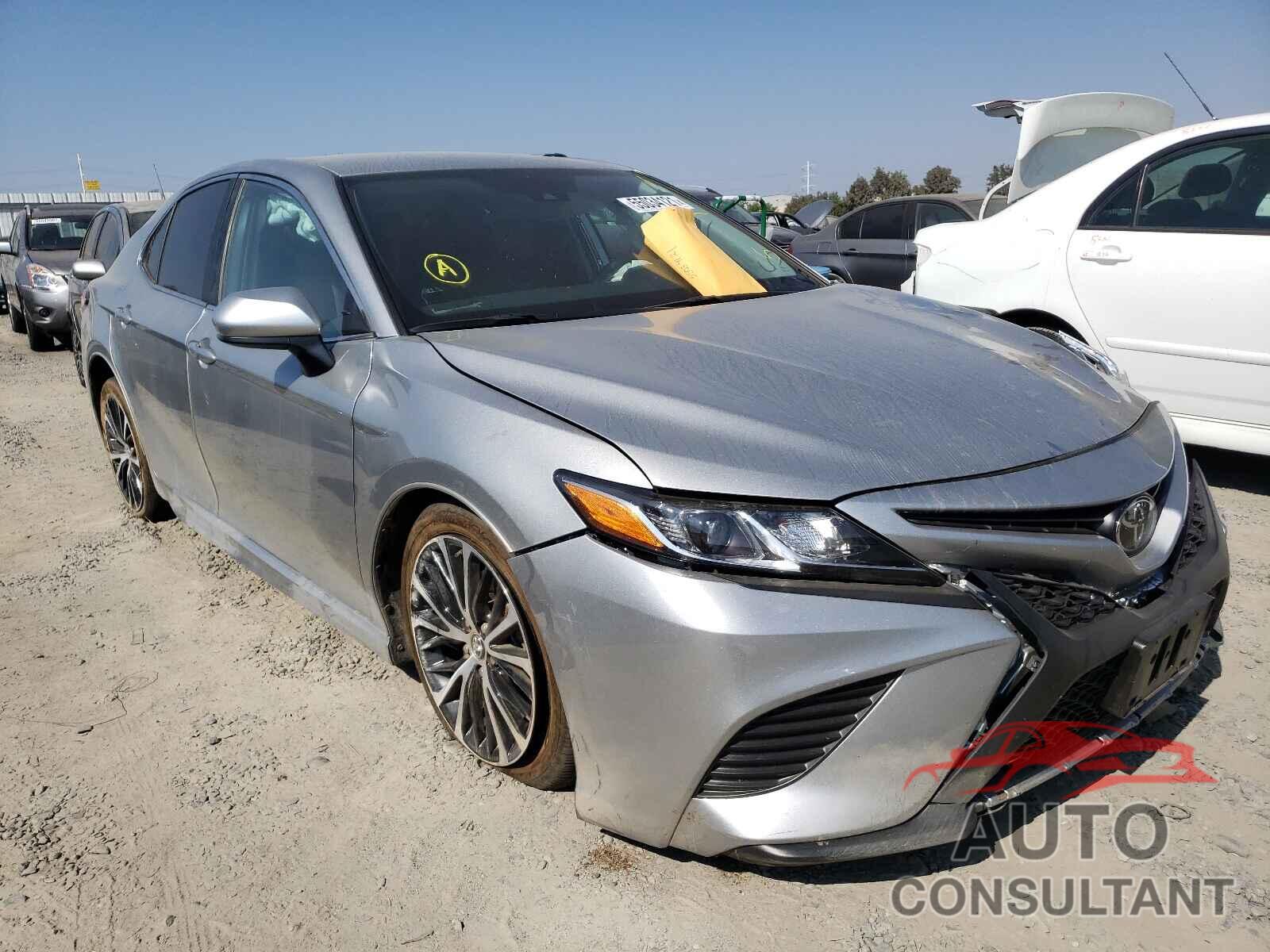TOYOTA CAMRY 2020 - 4T1G11AK7LU942511