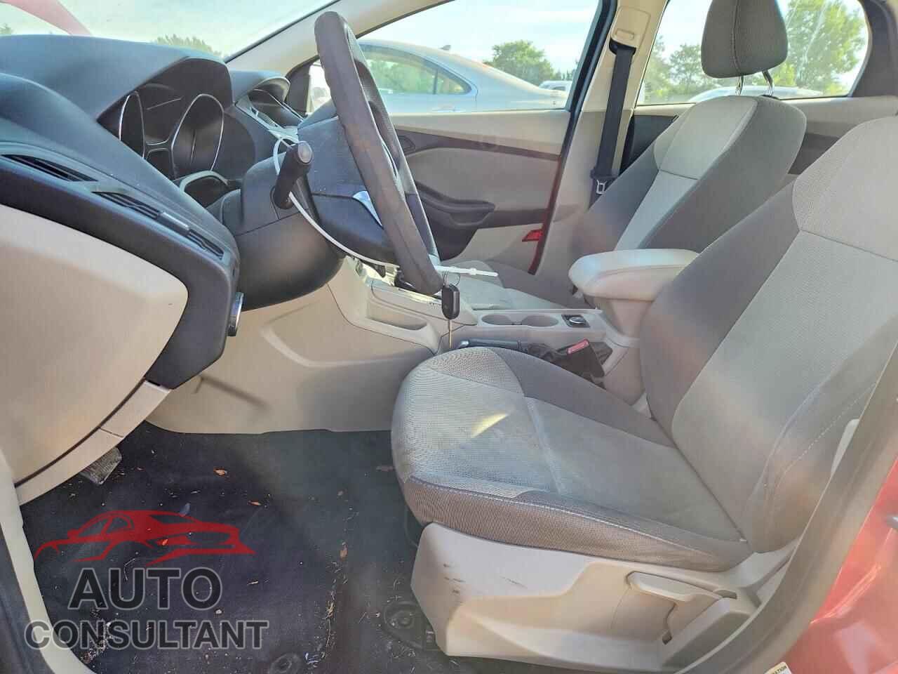FORD FOCUS 2012 - 1FAHP3F24CL276683