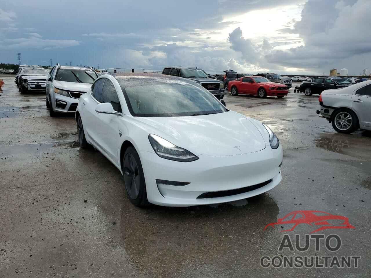TESLA MODEL 3 2018 - 5YJ3E1EB4JF086415